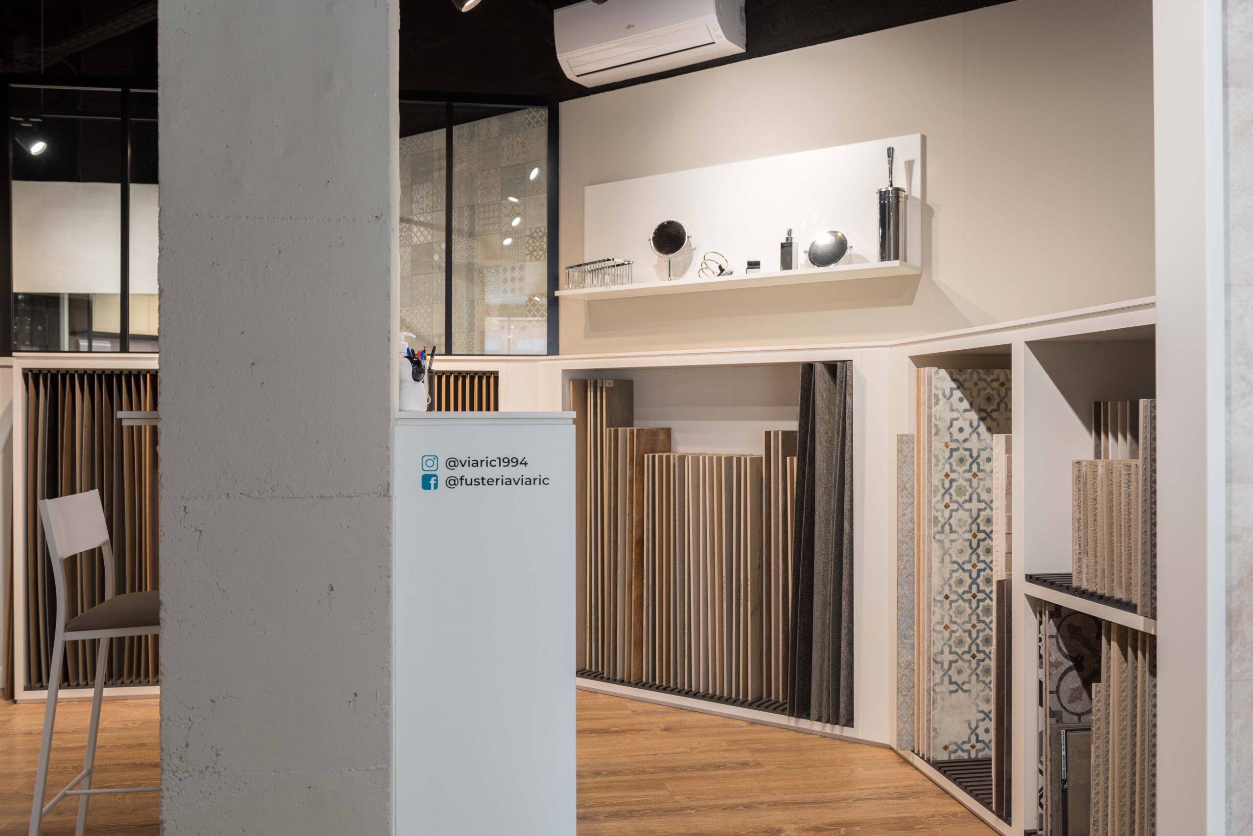 6BAD4505-3E5D-4EF7-9735-AC1B34E0500D